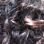 Segreti per capelli ricci perfetti durante la notte: trucchi efficaci entro i 70 caratteri!