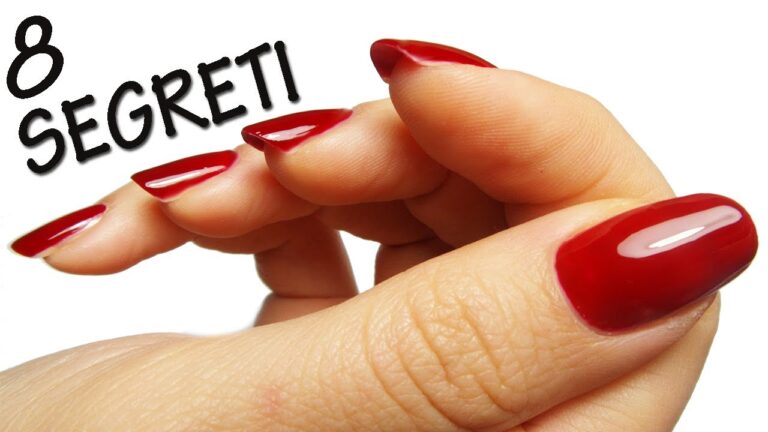 Lo smalto rosso Chanel classico: il tocco di eleganza che non tramonta