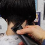 Il taglio di capelli semi corto: il look trendy che sta conquistando tutte!