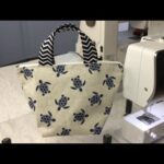 Il fascino di Chanel 22: la borsa media che conquista lo stile