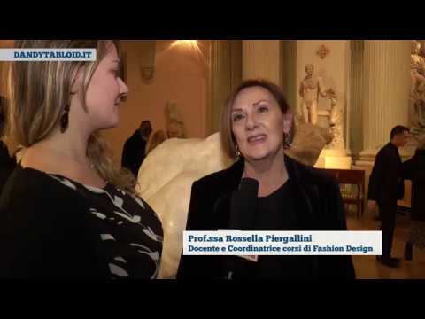 Spettacolari abiti cocktail per donne: Scopri il dress code impeccabile!