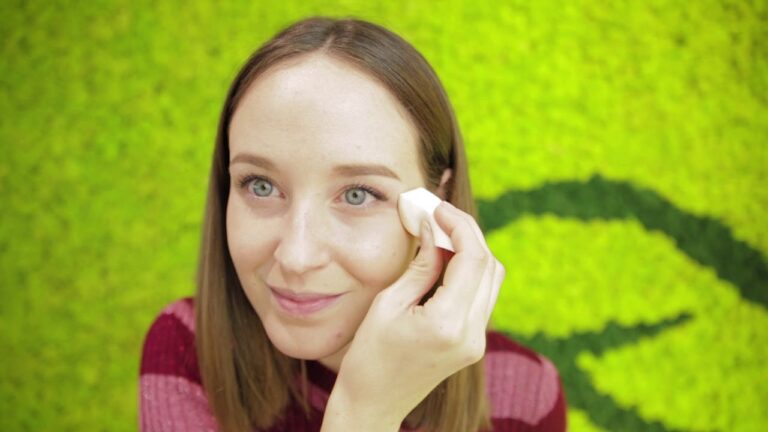 5 segreti per applicare perfettamente la BB cream: una pelle da sogno in pochi gesti!