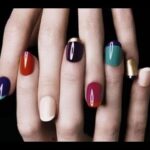 L’eleganza delle unghie in stile panna e oro: un tocco di lusso per il tuo look