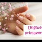 Unghie corte semipermanente: i colori estivi che ti conquisteranno!