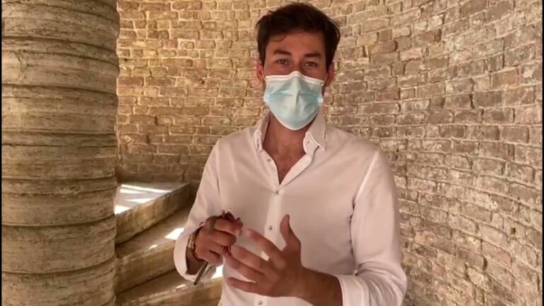 Risparmiare sulla visita alla Scala Contarini del Bovolo: ecco il costo conveniente!